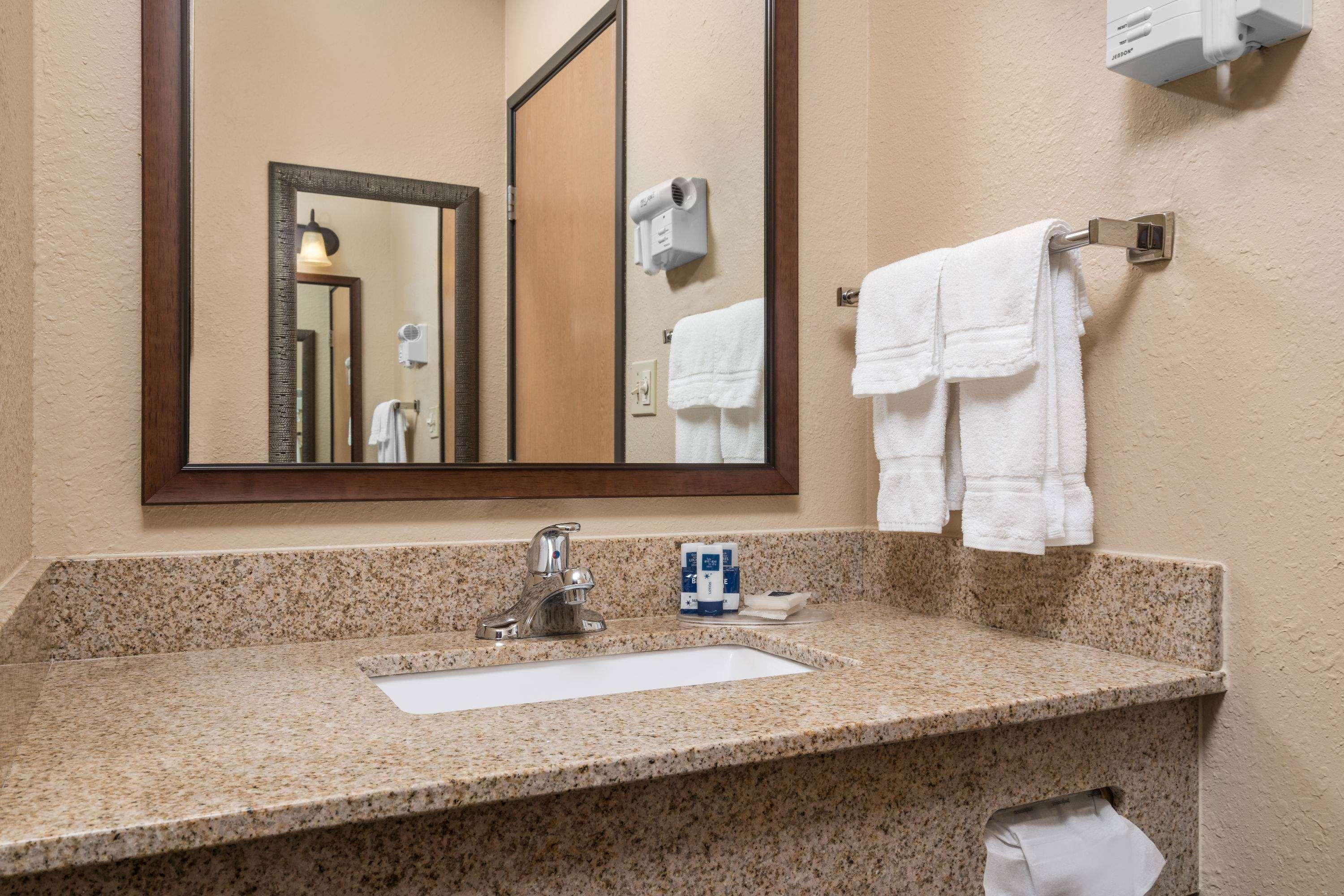 Americinn By Wyndham Detroit Lakes Exteriér fotografie